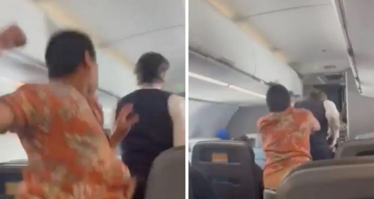 VIDEO: Passenger punches flight attendant for not letting him use first class toilet | Secret Flying VIDEO: Passenger punches flight attendant for not letting him use first class toilet | Secret Flying
