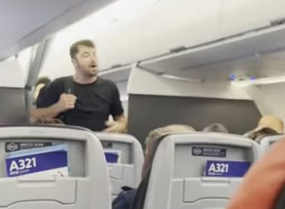 VIDEO: Chemical engineer fired by GlaxoSmithKline after using the N-word on American Airlines plane | Secret Flying