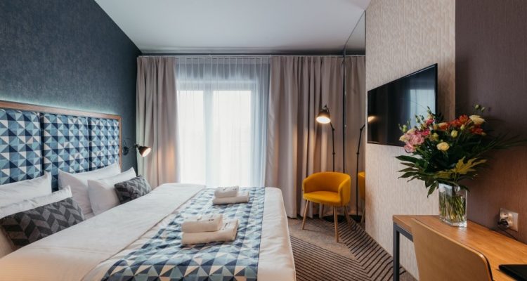 Cheap hotel deals in Krakow, Poland | Secret Flying