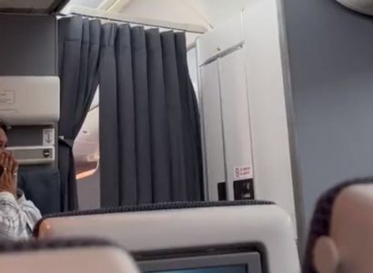 VIDEO: British Airways flight attendants left in tears when pilot announces Queen’s death mid-flight | Secret Flying