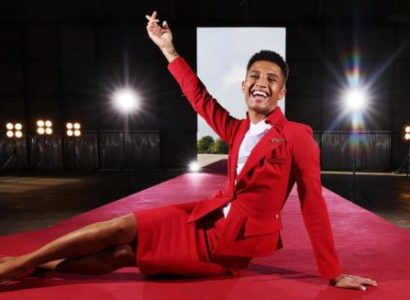 Virgin Atlantic to let male crew wear skirts | Secret Flying