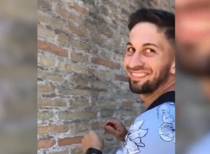 VIDEO: Tourist caught carving girlfriend’s name into Rome’s Colosseum | Secret Flying