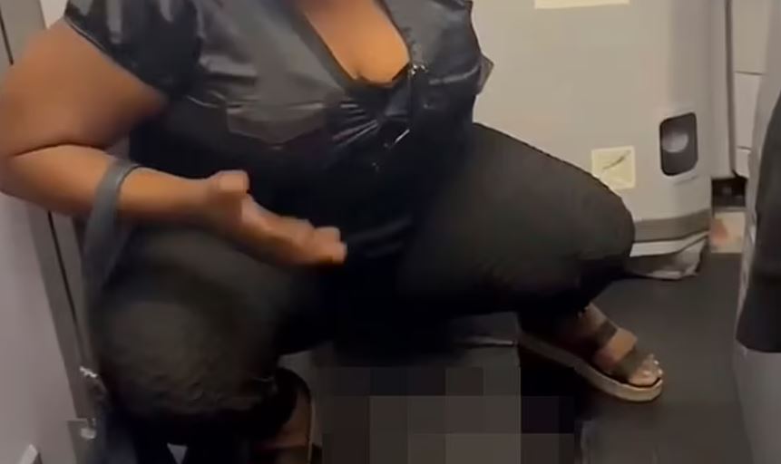 VIDEO: Woman urinates on Spirit Airlines flight after cabin crew deny her access to restroom