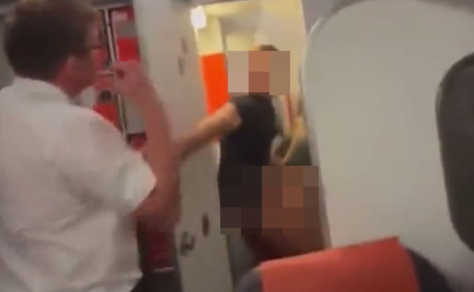 Easyjet couple caught joining mile high club in toe-curling video