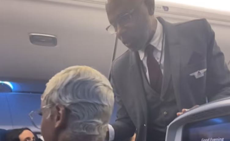 VIDEO: Delta flight attendant threatens to kick singing passenger off plane