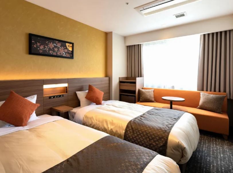 5* HOTEL Baygulls in Osaka, Japan for only $67 USD per night
