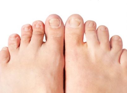 Airlines update terms to ban passengers from going barefoot | Secret Flying