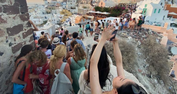 Mayor of Santorini warns of over-tourism crisis | Secret Flying