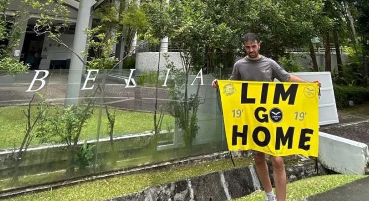 Spanish honeymooners detained in Singapore for football protest | Secret Flying Spanish honeymooners detained in Singapore for football protest | Secret Flying