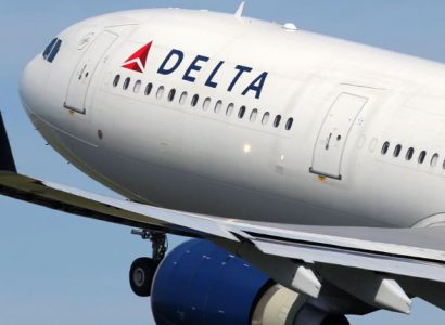 Stowaway discovered leaving the US for France | Secret Flying
