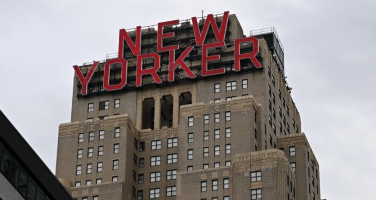 Man who lived rent-free at New Yorker Hotel for 5-years pleads guilty to fraud | Secret Flying Man who lived rent-free at New Yorker Hotel for 5-years pleads guilty to fraud | Secret Flying