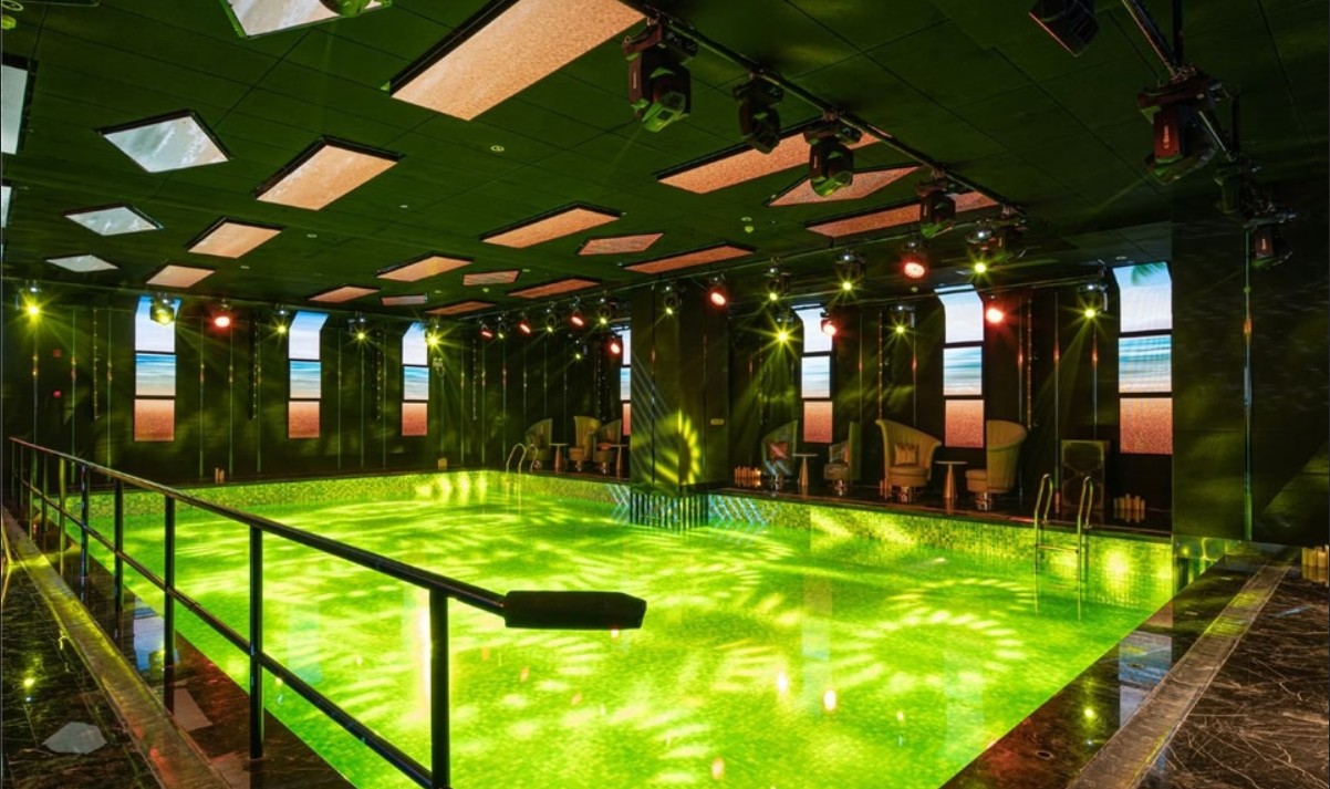 5* K · International Hotel in Nanning, China for only $49 USD per night